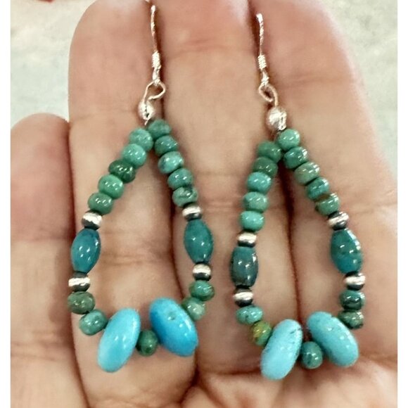 Handmade Native American Genuine Turquoise & 925 Silver Navajo Pearl Earrings - Picture 2 of 8